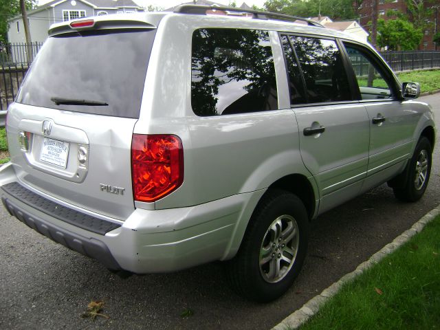 2004 Honda Pilot GS 43