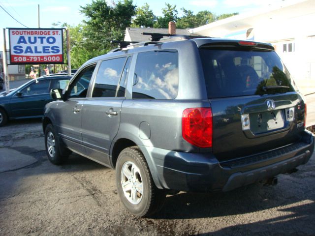 2004 Honda Pilot 2500hd LS 4X4