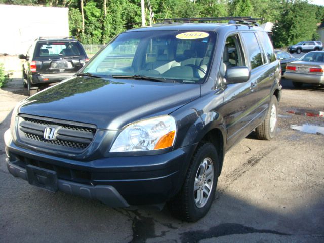 2004 Honda Pilot 2500hd LS 4X4