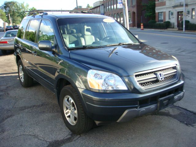 2004 Honda Pilot 2500hd LS 4X4