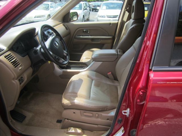 2004 Honda Pilot GS 43