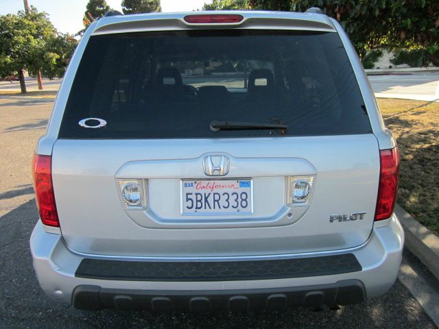 2004 Honda Pilot GS 43