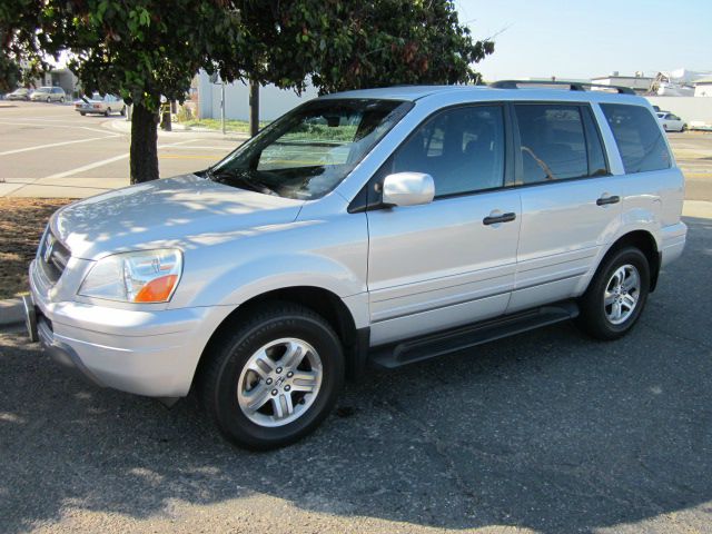 2004 Honda Pilot GS 43