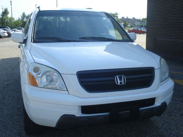 2004 Honda Pilot GS 43