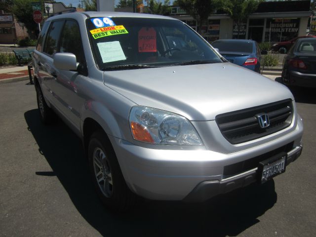 2004 Honda Pilot 2500hd LS 4X4