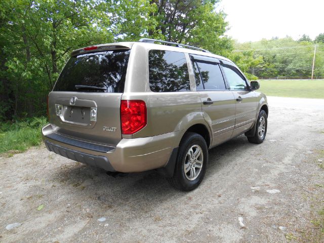 2004 Honda Pilot GS 43