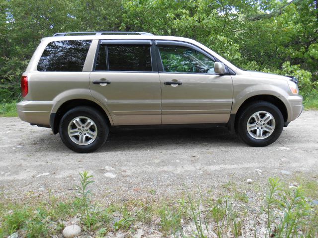 2004 Honda Pilot GS 43