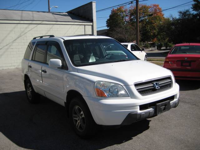 2005 Honda Pilot LS 2WD