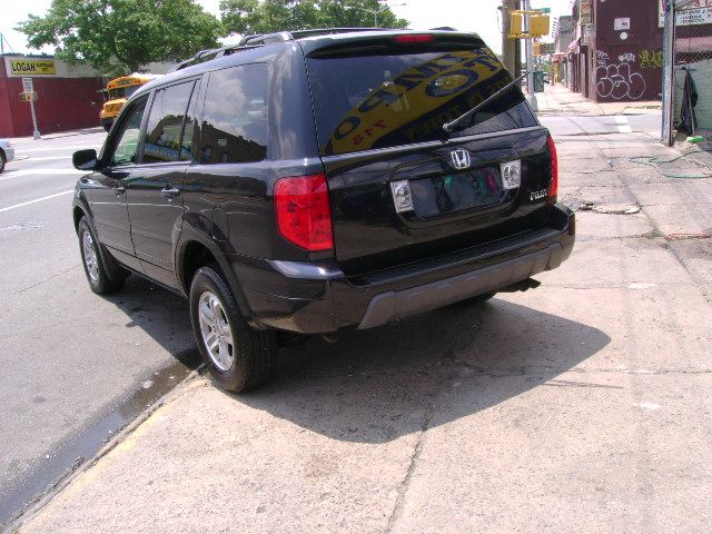 2005 Honda Pilot 1500 Xcab Sbox 318 5spd 4x4