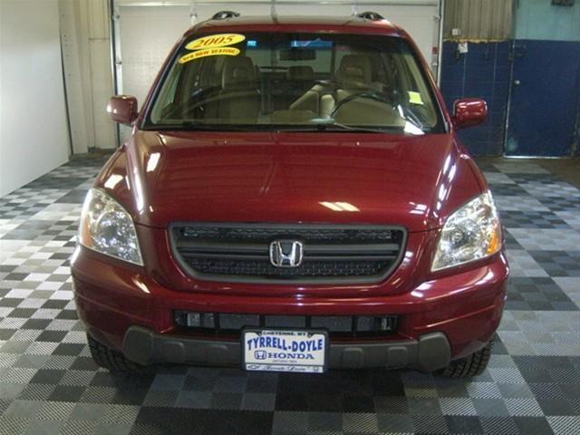 2005 Honda Pilot LS 2WD