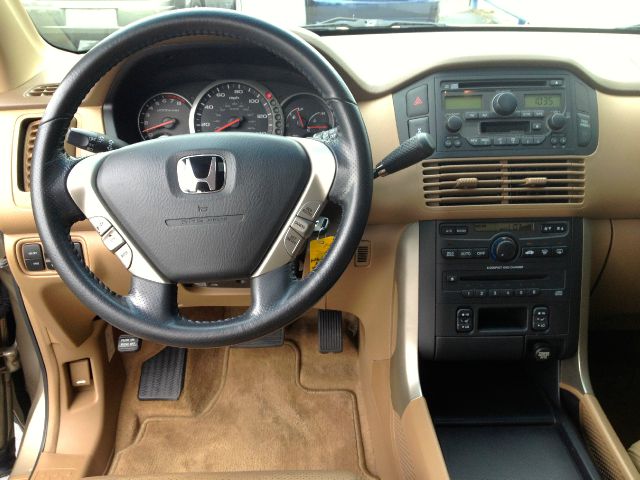 2005 Honda Pilot GS 43