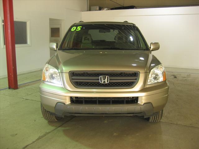 2005 Honda Pilot LS 2WD