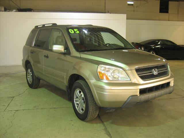 2005 Honda Pilot LS 2WD