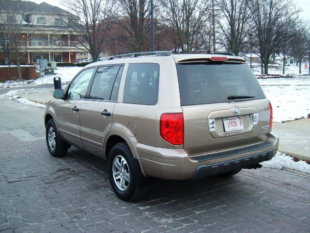 2005 Honda Pilot GS 43