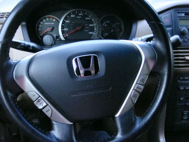 2005 Honda Pilot GS 43