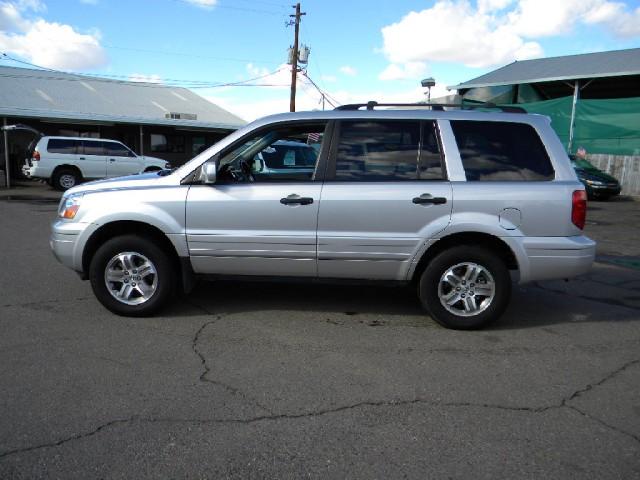 2005 Honda Pilot LS 2WD