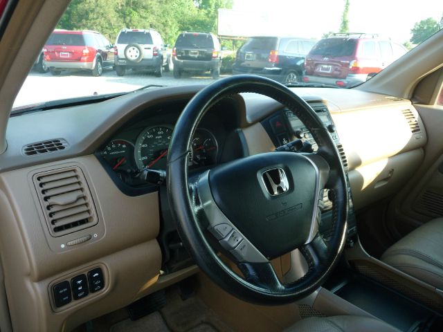 2005 Honda Pilot 2500hd LS 4X4