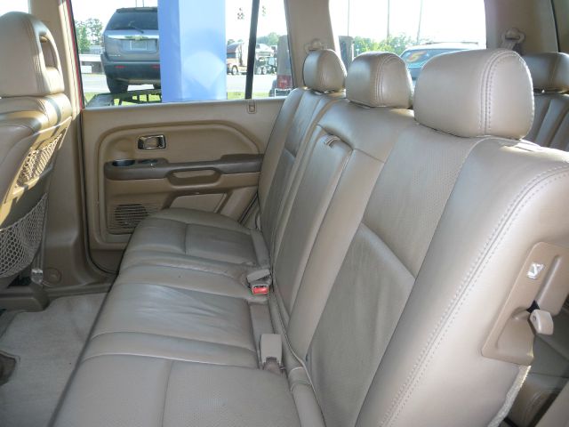 2005 Honda Pilot 2500hd LS 4X4