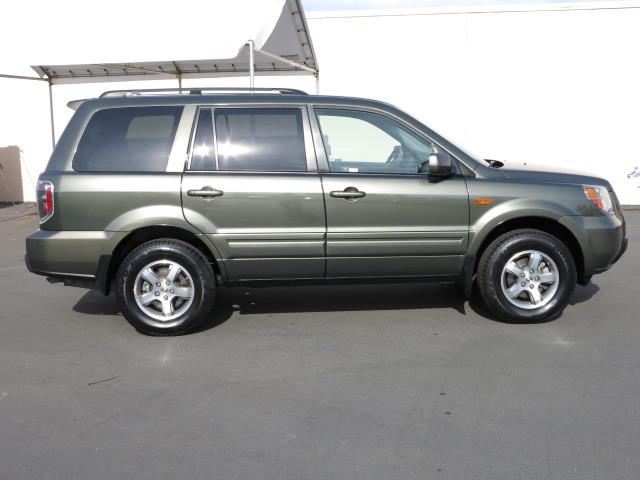 2006 Honda Pilot LS 2WD