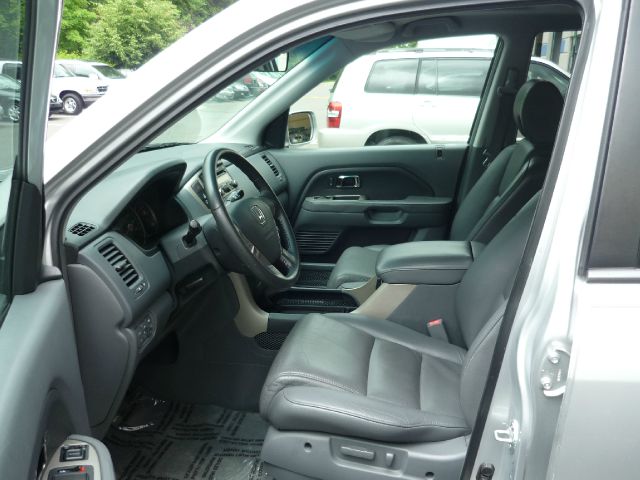 2006 Honda Pilot Maxx SS Sedan