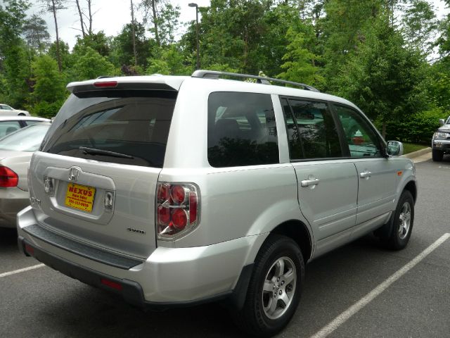 2006 Honda Pilot Maxx SS Sedan