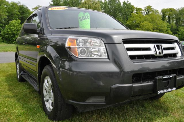 2006 Honda Pilot LS Truck