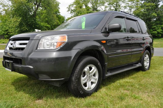 2006 Honda Pilot LS Truck