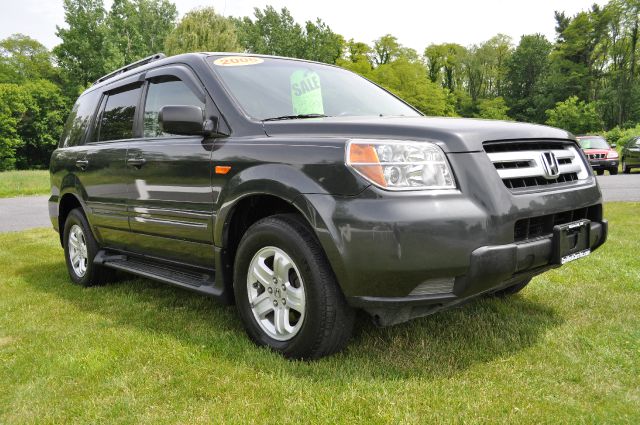 2006 Honda Pilot LS Truck