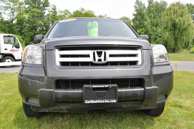 2006 Honda Pilot LS Truck