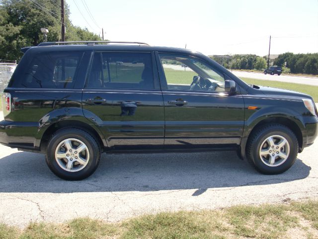 2006 Honda Pilot Crew Cab 126.0 WB 1SC LS Z85