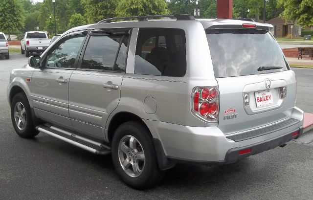 2006 Honda Pilot Crew Cab 126.0 WB 1SC LS Z85