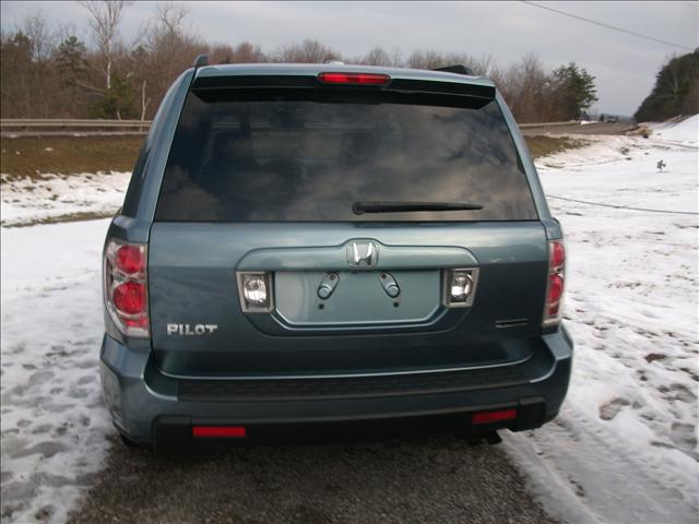 2006 Honda Pilot AWD LT - 29 MPG For HWY