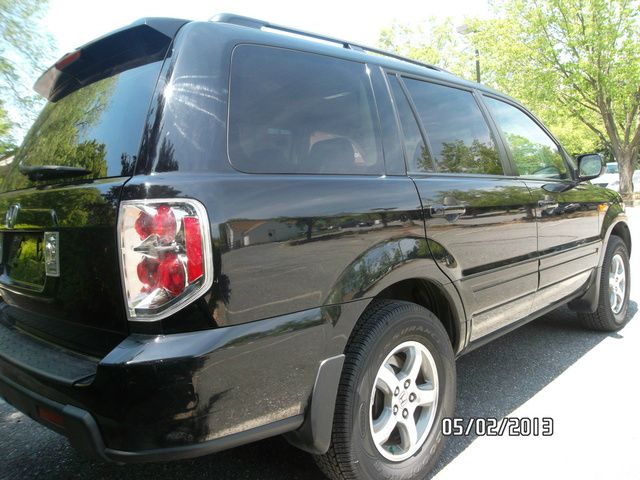 2007 Honda Pilot Crew Cab 126.0 WB 1SC LS Z85