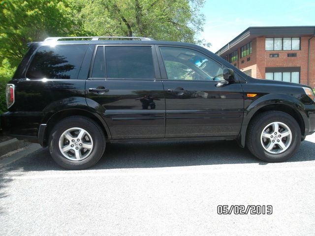 2007 Honda Pilot Crew Cab 126.0 WB 1SC LS Z85