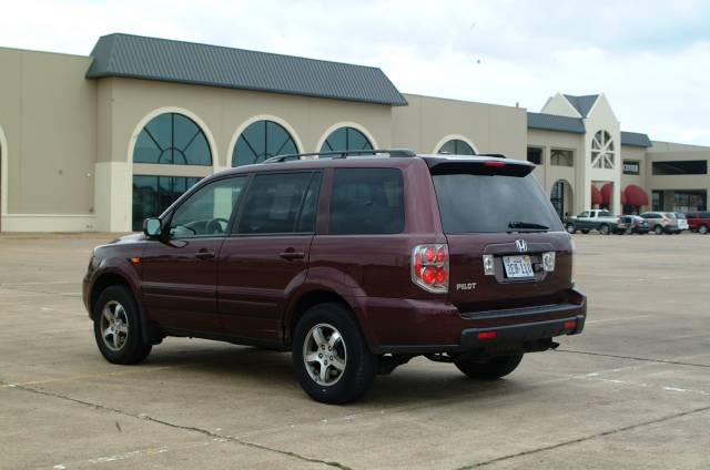 2007 Honda Pilot 2dr Cpe AWD Coupe