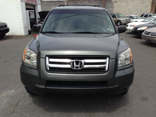 2007 Honda Pilot LS Truck