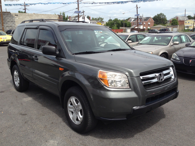 2007 Honda Pilot LS Truck