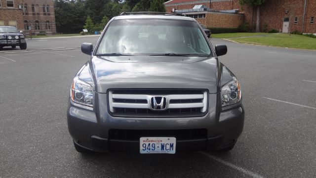 2007 Honda Pilot LS Truck