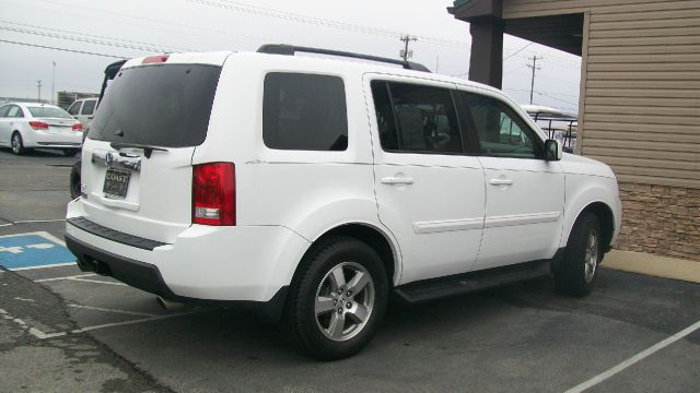 2009 Honda Pilot AWD LT - 29 MPG For HWY