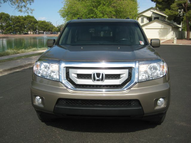 2009 Honda Pilot AWD LT - 29 MPG For HWY