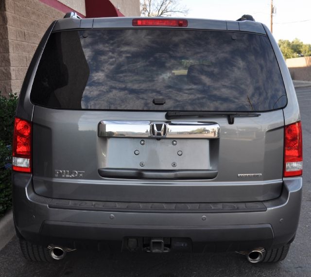 2009 Honda Pilot 2008 Nissan XE