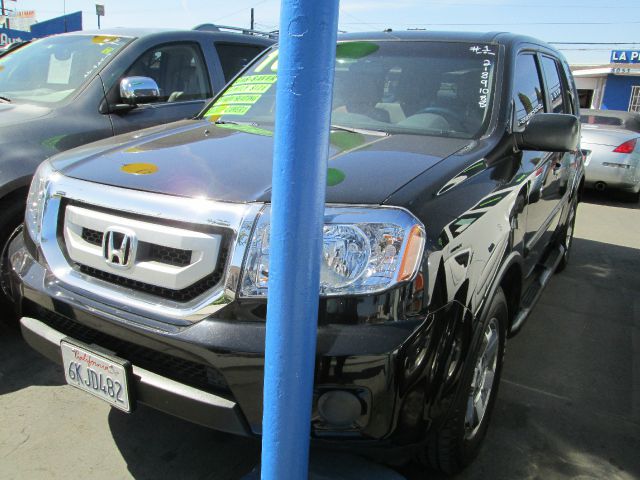 2010 Honda Pilot 1990 Nissan GS