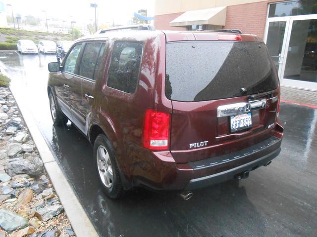 2011 Honda Pilot LS 2WD