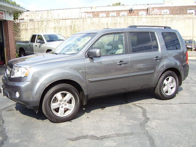 2011 Honda Pilot EXT CAB 157.5 WORK Truck