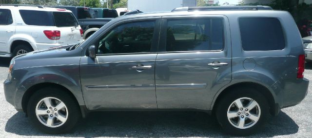 2011 Honda Pilot 2dr Cabriolet Quattro