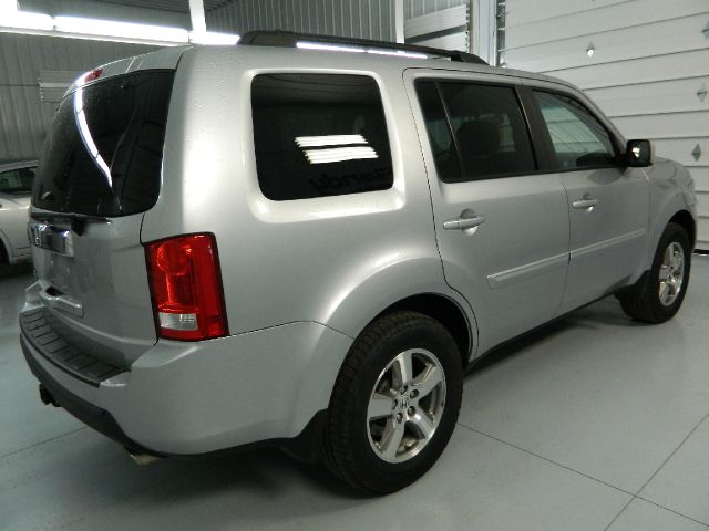 2011 Honda Pilot 2WD 4dr SE