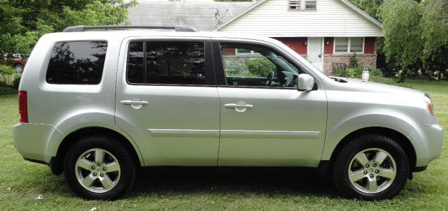 2011 Honda Pilot EXT CAB 157.5 WORK Truck