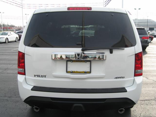 2013 Honda Pilot Sport LS