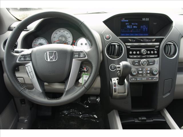 2013 Honda Pilot Sport LS