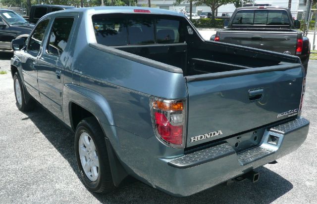 2006 Honda Ridgeline 4dr Sdn EX Auto